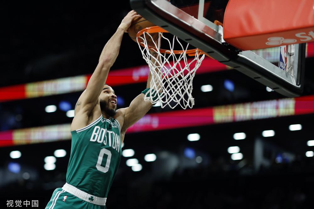 在篮球赛场 在篮球赛场