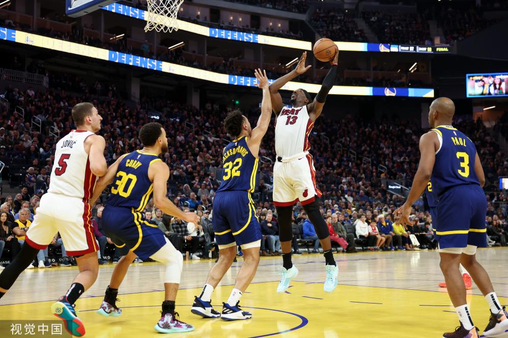 球队签约与 球队签约与