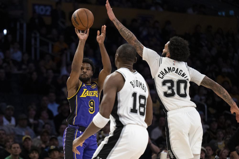 首次压哨扣 首次压哨扣