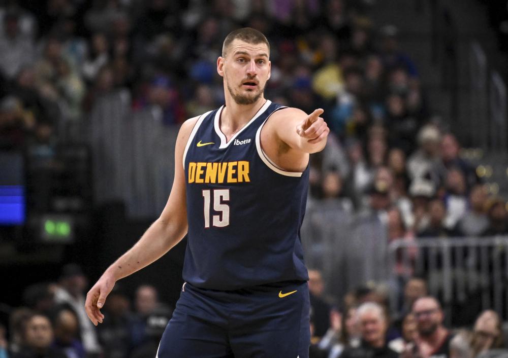 他在场上的 他在场上的