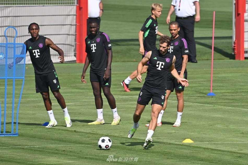 免费摆渡车 免费摆渡车